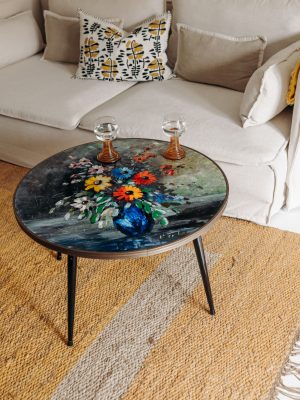 Table basse ronde peinte Année 1967